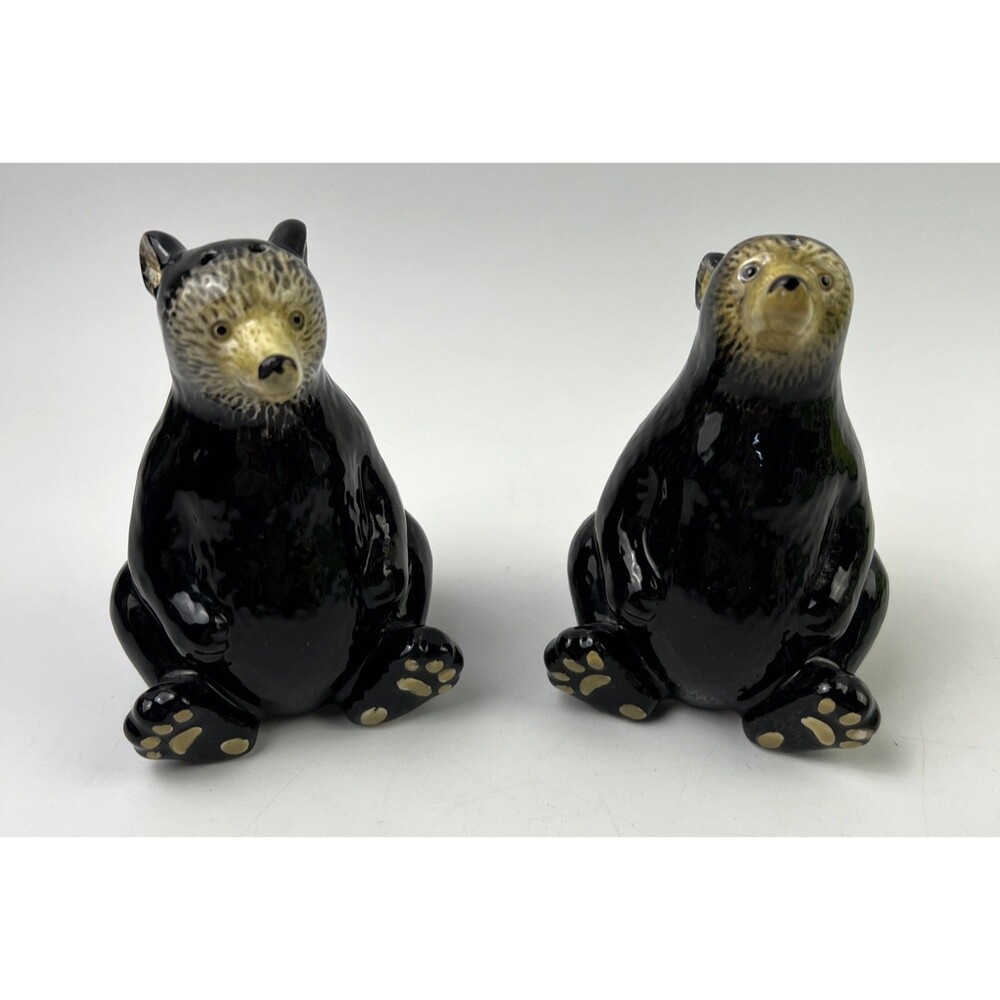 VTG Black Bear Ceramic/Porcelain Salt & Pepper Shakers